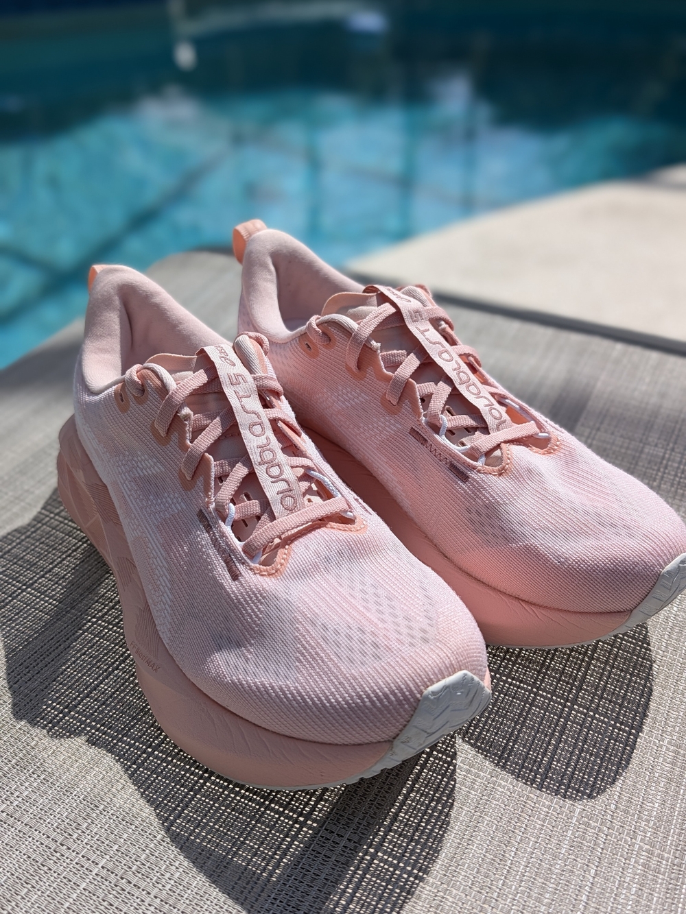 ASICS Novablast 5 Womens 8.5 Pink Running Shoes FF Blast Max Good Condition. - Picture 2 of 12
